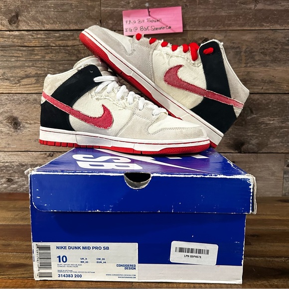 ‘Ryu’ Nike SB Dunk Mid
Street Fighter Ryu Size-10-OG ALL - Picture 4 of 12